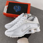 Shox R4 White Silver