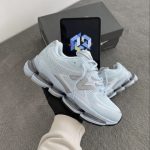 NEW BALANCE 2000 Light Blue